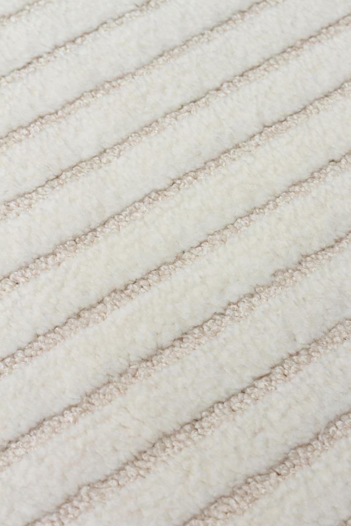 ADEL ADL 03 Krem halı - 120x180, 160x230, 200x290, 80x150 ölçü seçenekleri