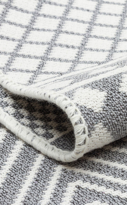 ARYA AR 07 Gri halı - 80x150, 80x300, 120x180, 160x230 ölçü seçenekleri