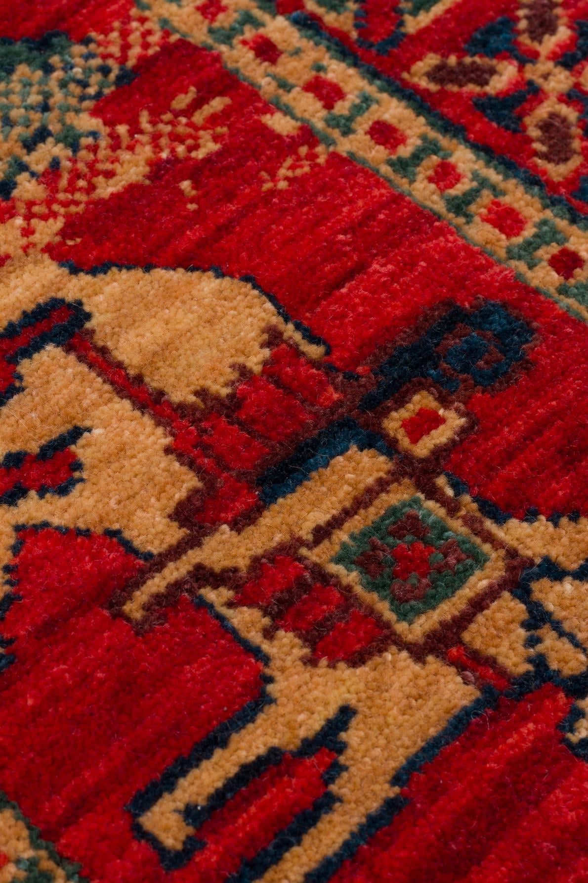 KADIM KDM 08 Kırmızı halı - 170x240, 200x300, 240x340, 300x400 ölçü seçenekleri