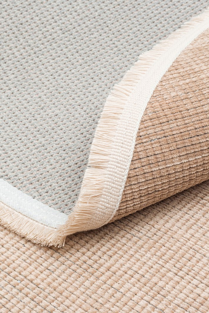 LIZA KILIM LIZ 01 Vizon halı - Q 100, Q 120, Q 160, Q 200 ölçü seçenekleri