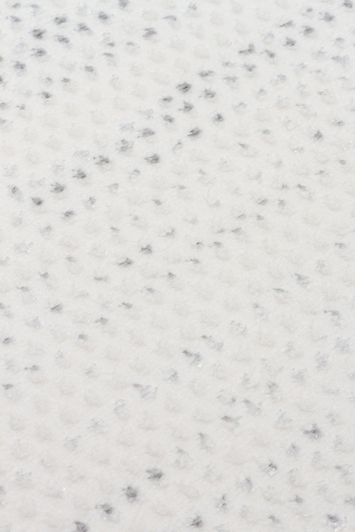 NORA NOR 01 Gümüş halı - 100x200, 100x300, 120x180, 160x230 ölçü seçenekleri