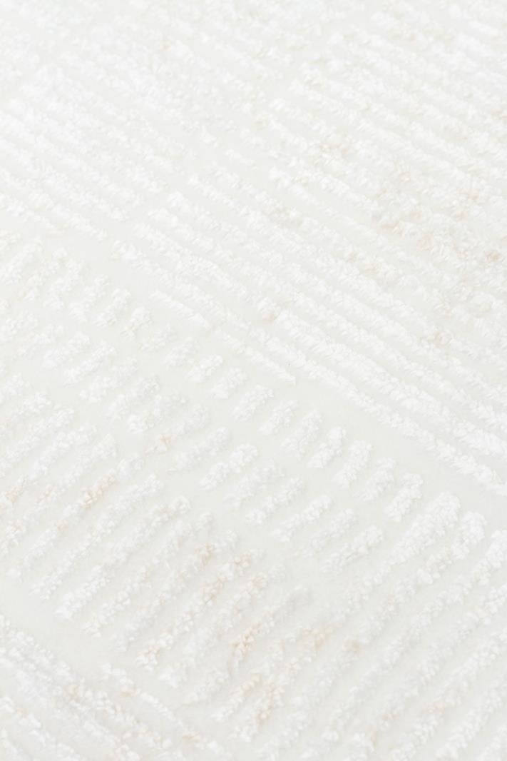 SATEEN ST 23 Krem halı - 120x180, 160x230, 200x290, 80x150 ölçü seçenekleri