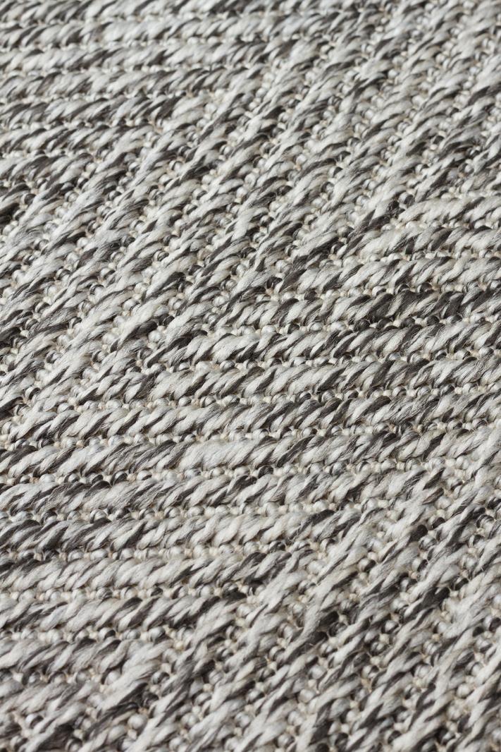 VENTURA SISAL VNT 2704 Gri Siyah halı - 100x200, 100x300, 120x180, 160x230 ölçü seçenekleri (görünüm 3)