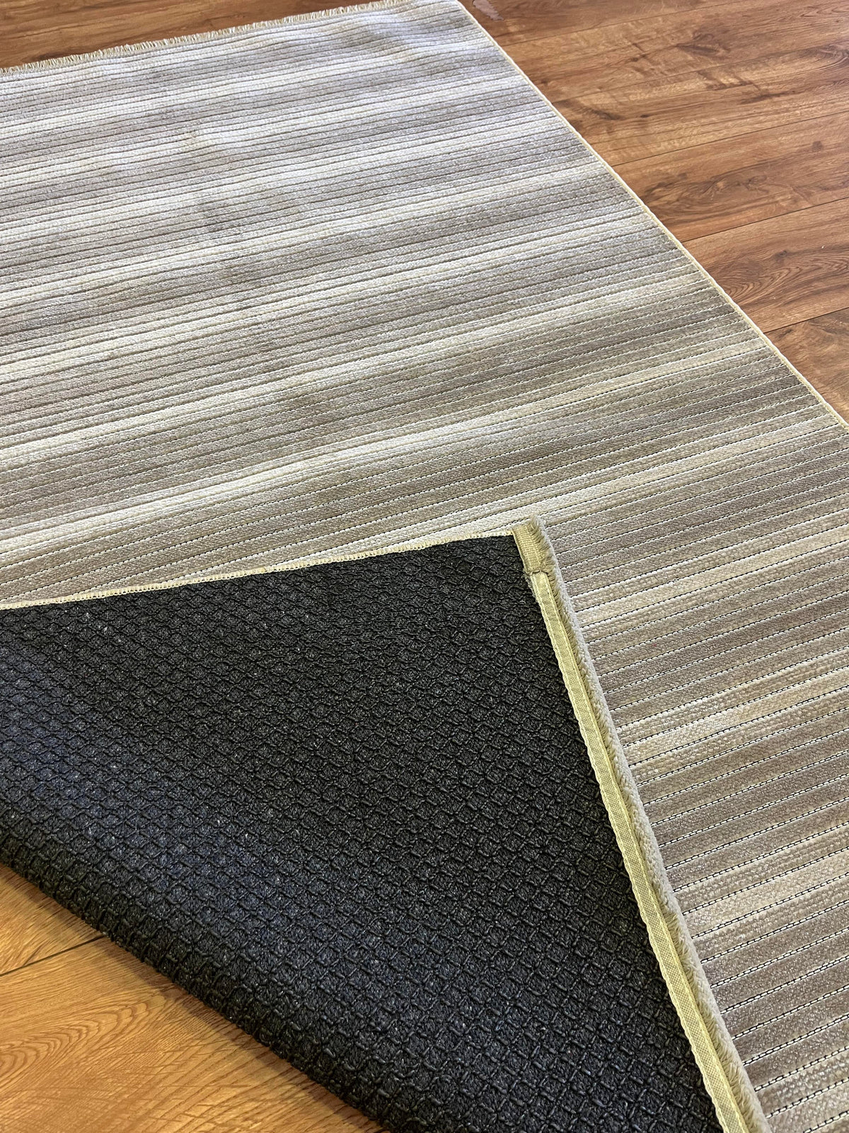 Luxess Halı Cool Kilim 402 Vizon Yıkanabilir Halı