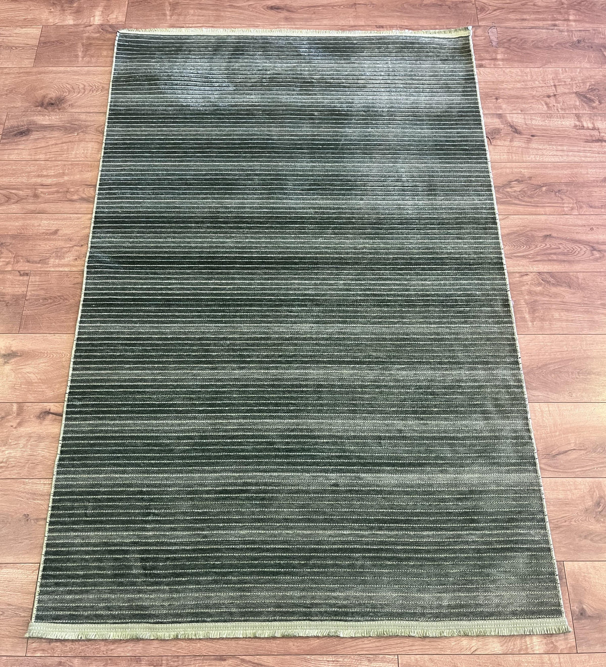 Luxess Halı Cool Kilim 402 Yeşil Yıkanabilir Halı