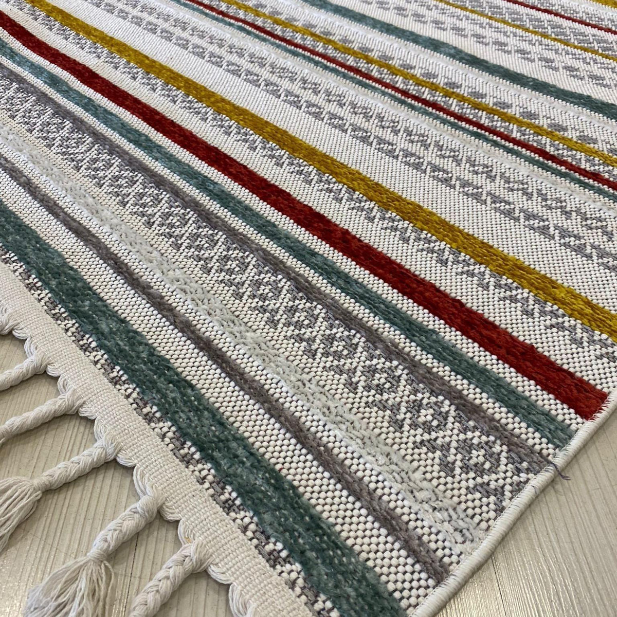 Meridyen Serisi Multi Şönil Kilim | Kaymaz Tabanlı, Yıkanabilir Halı