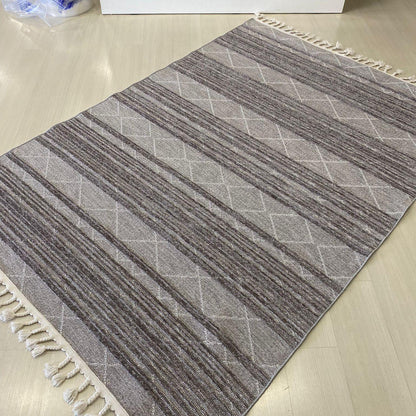 Meridyen Serisi Gri Şönil Kilim | Kaymaz Tabanlı, Yıkanabilir Halı